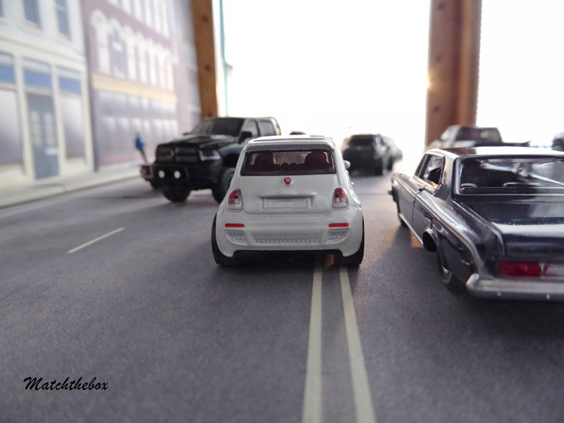 Illustration for article titled Lights, Camera, THE ITALIAN JOB: illusion of a chase